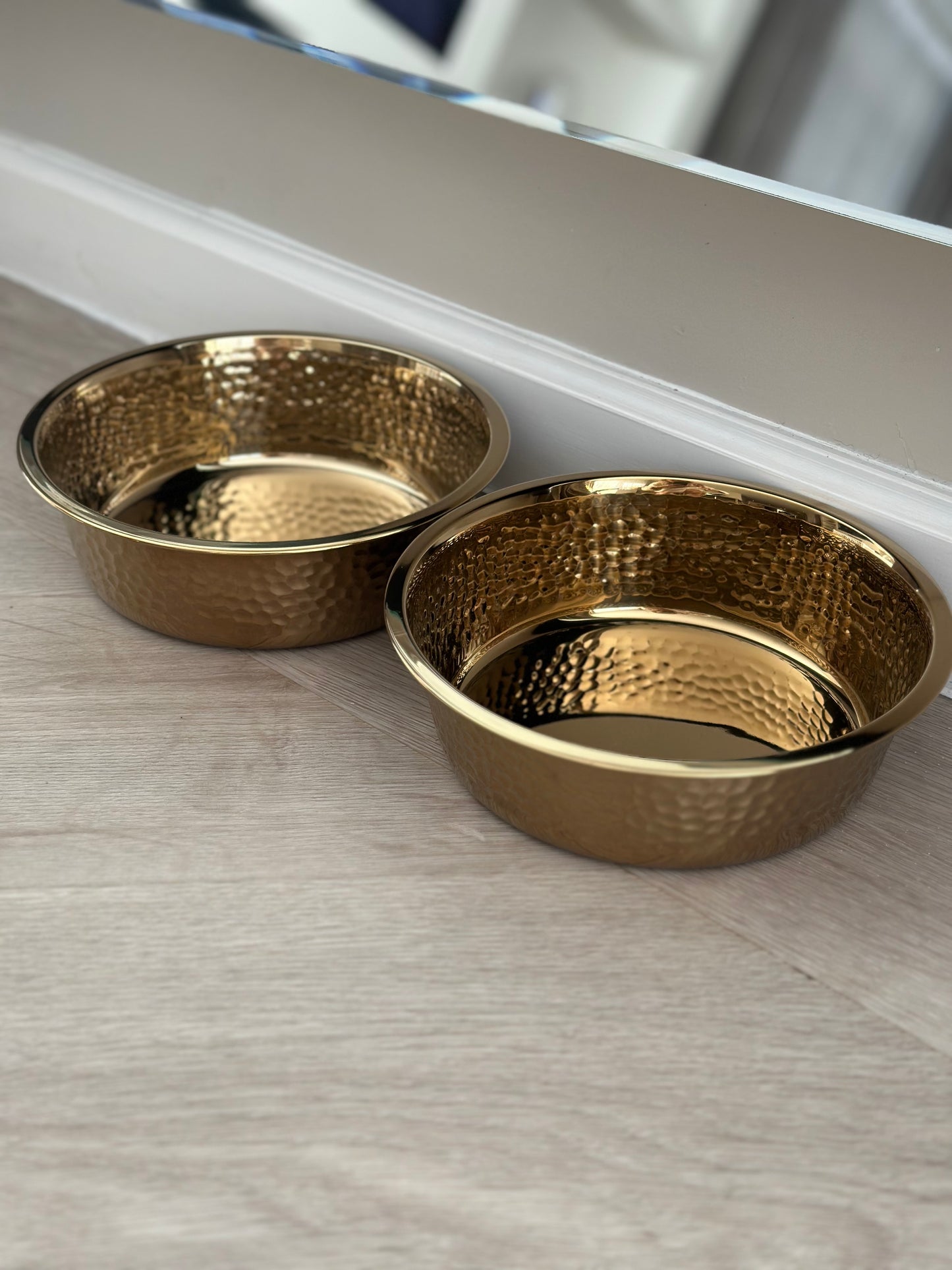 Golden food bowls 22cm